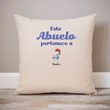 Cargar imagen en el visor de la galería, Este abuelo pertenece a