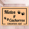 Alfombra - Nietos y cachorros Consentidos aquí