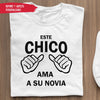 CAMISETA COLORIDA Regalo Aniversario Pareja Camiseta - Este chico ama a su novia