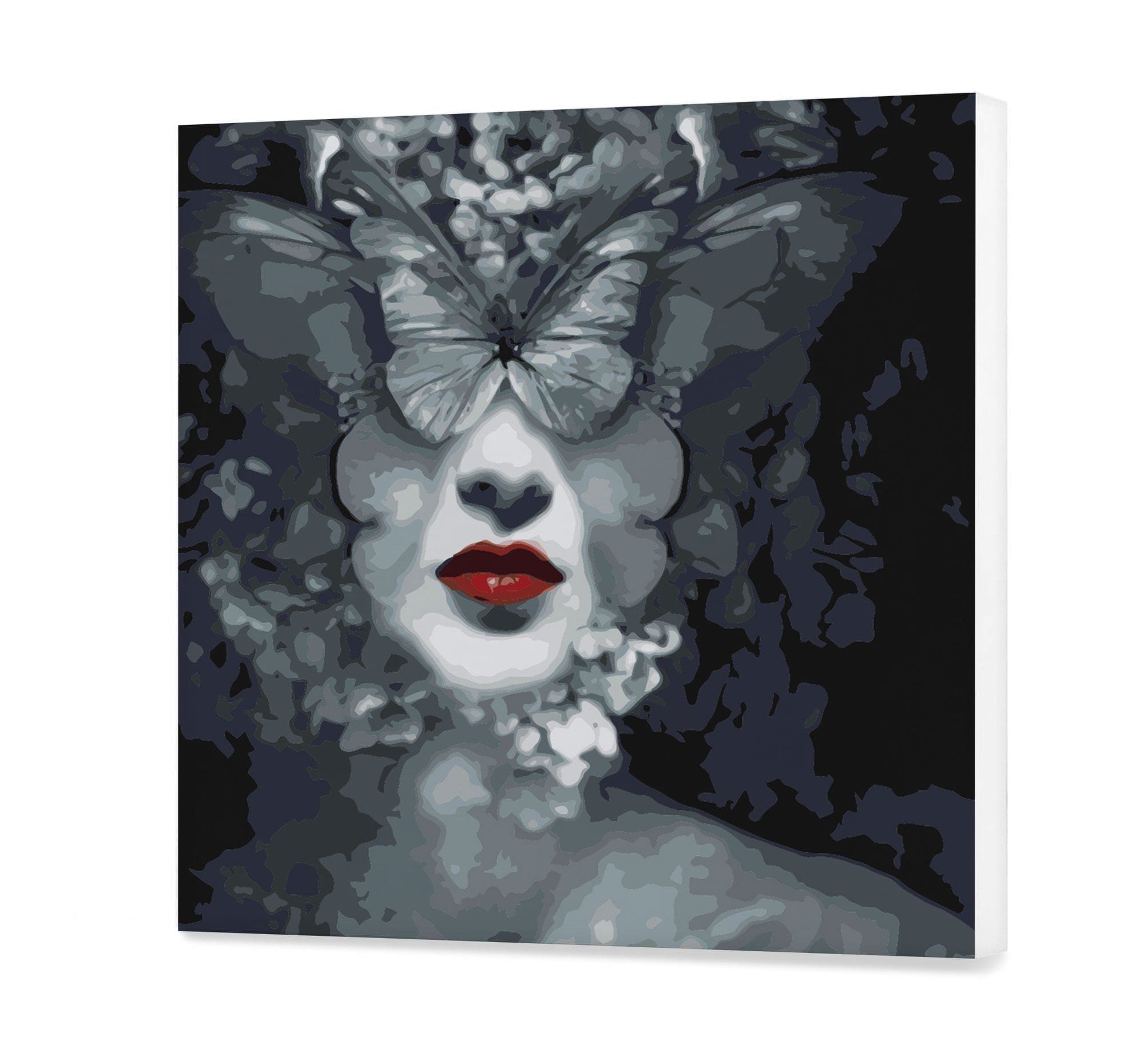 Chica con una mariposa (SC0831)